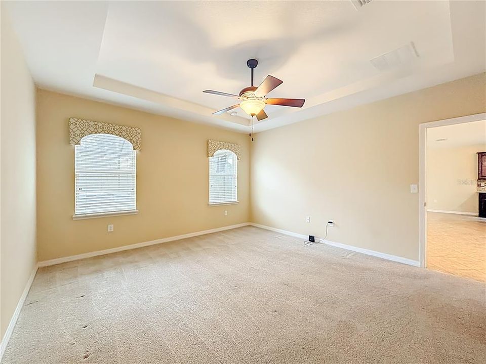 For Sale: $379,900 (3 beds, 2 baths, 1776 Square Feet)