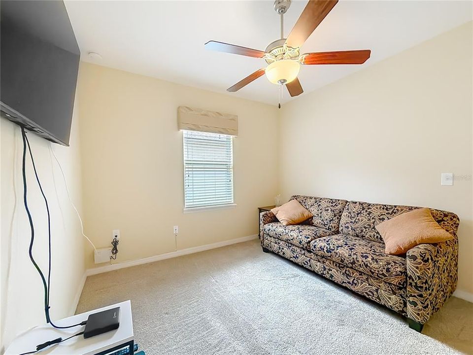 For Sale: $379,900 (3 beds, 2 baths, 1776 Square Feet)