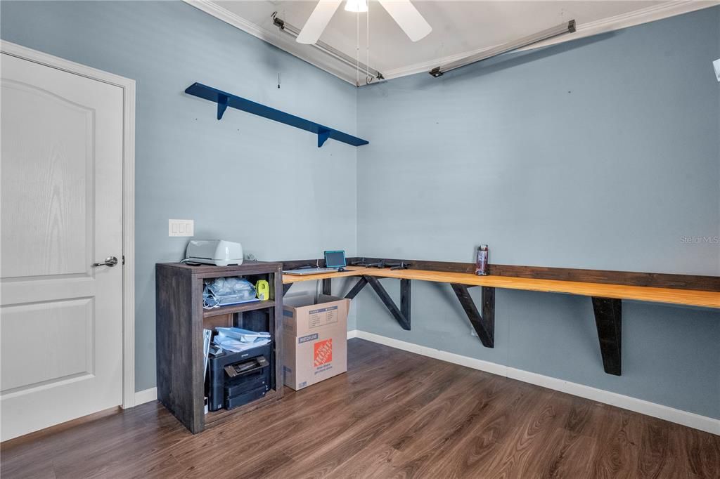 待售: $240,000 (3 贝兹, 2 浴室, 1440 平方英尺)