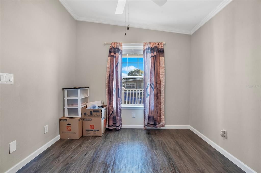 待售: $240,000 (3 贝兹, 2 浴室, 1440 平方英尺)