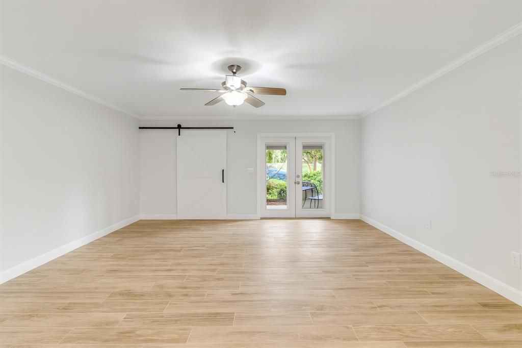 For Sale: $335,000 (3 beds, 2 baths, 1605 Square Feet)