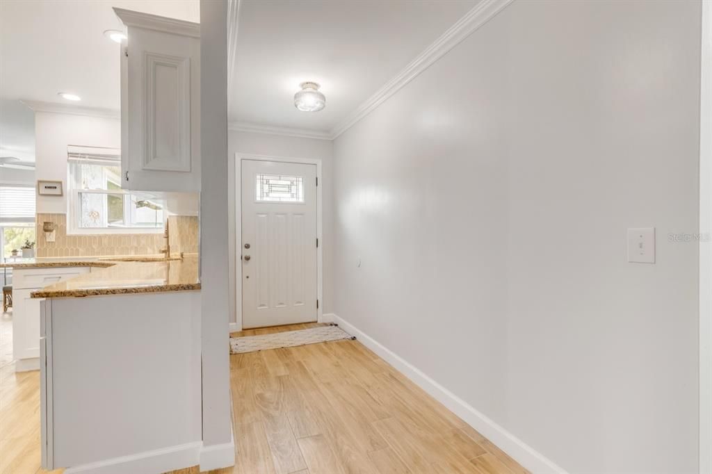 For Sale: $335,000 (3 beds, 2 baths, 1605 Square Feet)