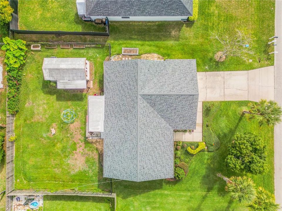 For Sale: $335,000 (3 beds, 2 baths, 1605 Square Feet)