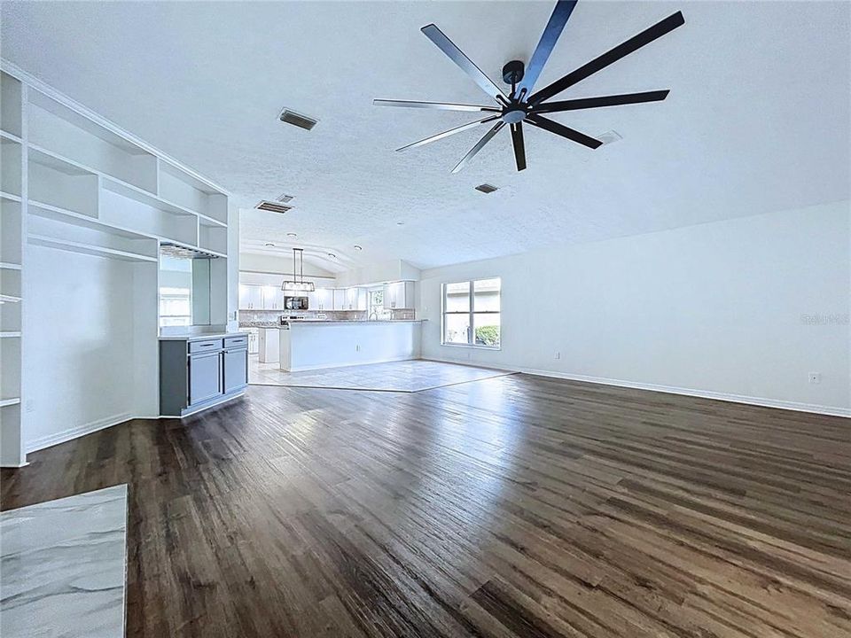 待售: $739,900 (5 贝兹, 3 浴室, 3249 平方英尺)