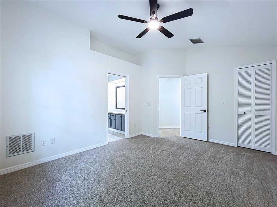 待售: $739,900 (5 贝兹, 3 浴室, 3249 平方英尺)