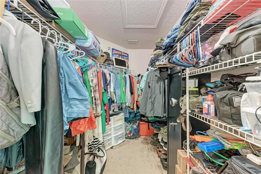 En Venta: $385,000 (3 camas, 2 baños, 1581 Pies cuadrados)