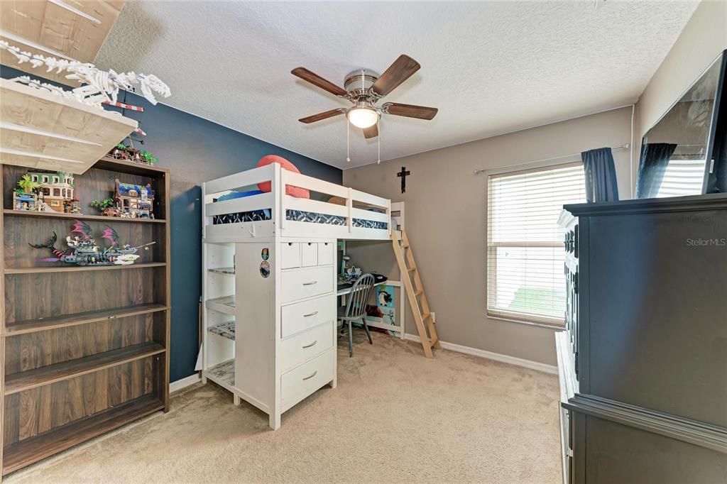 En Venta: $385,000 (3 camas, 2 baños, 1581 Pies cuadrados)