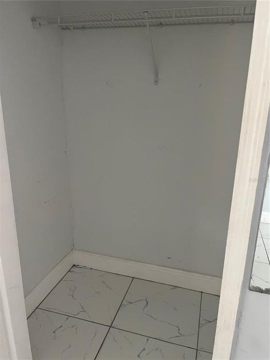 For Sale: $197,000 (2 beds, 1 baths, 744 Square Feet)