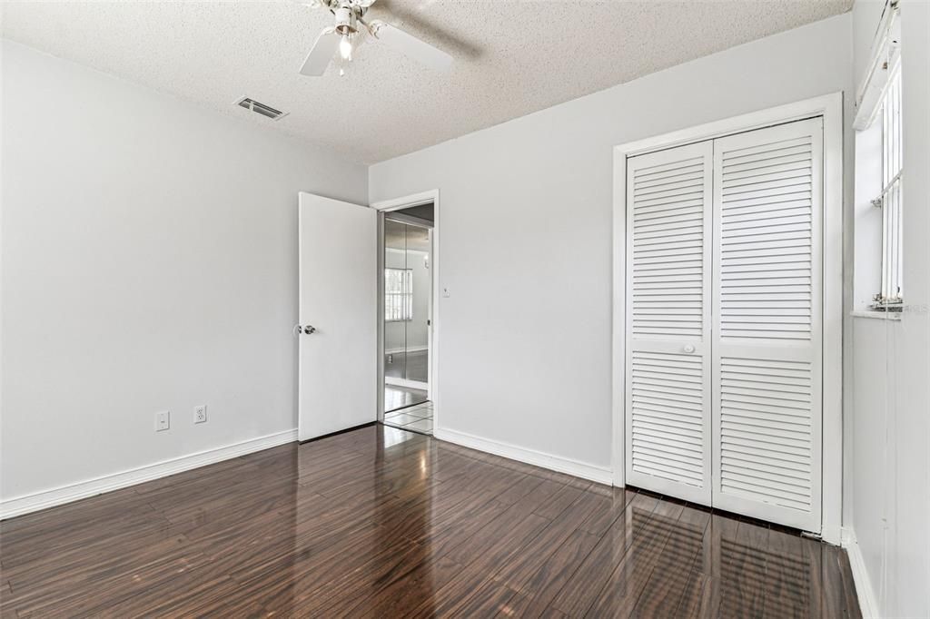 For Sale: $479,000 (3 beds, 2 baths, 1546 Square Feet)