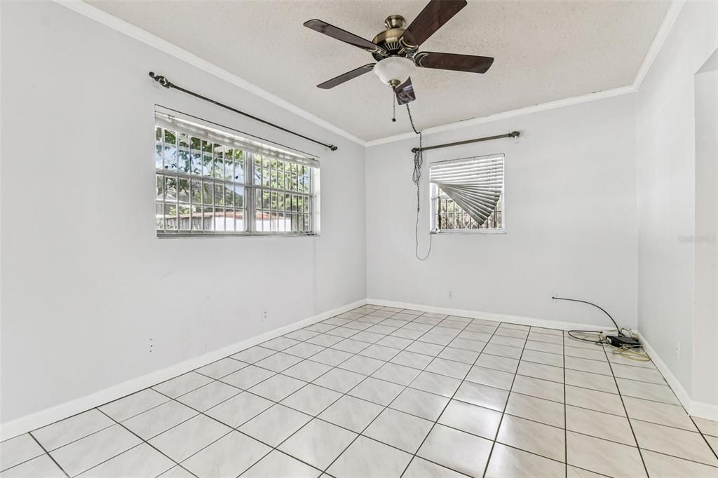 For Sale: $479,000 (3 beds, 2 baths, 1546 Square Feet)