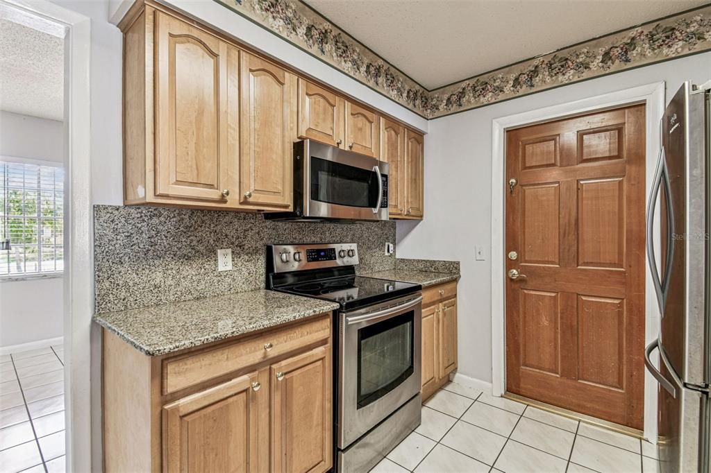 For Sale: $479,000 (3 beds, 2 baths, 1546 Square Feet)