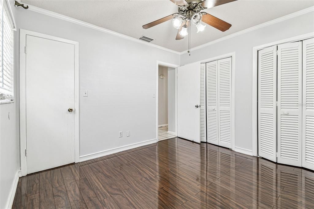 For Sale: $479,000 (3 beds, 2 baths, 1546 Square Feet)