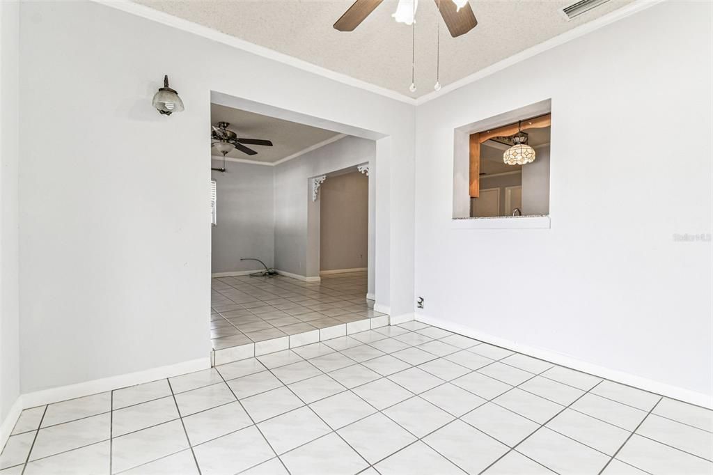 For Sale: $479,000 (3 beds, 2 baths, 1546 Square Feet)