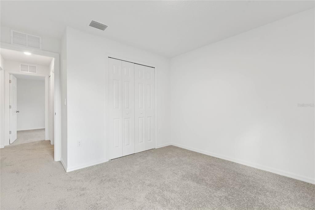 For Rent: $1,950 (4 beds, 2 baths, 1806 Square Feet)