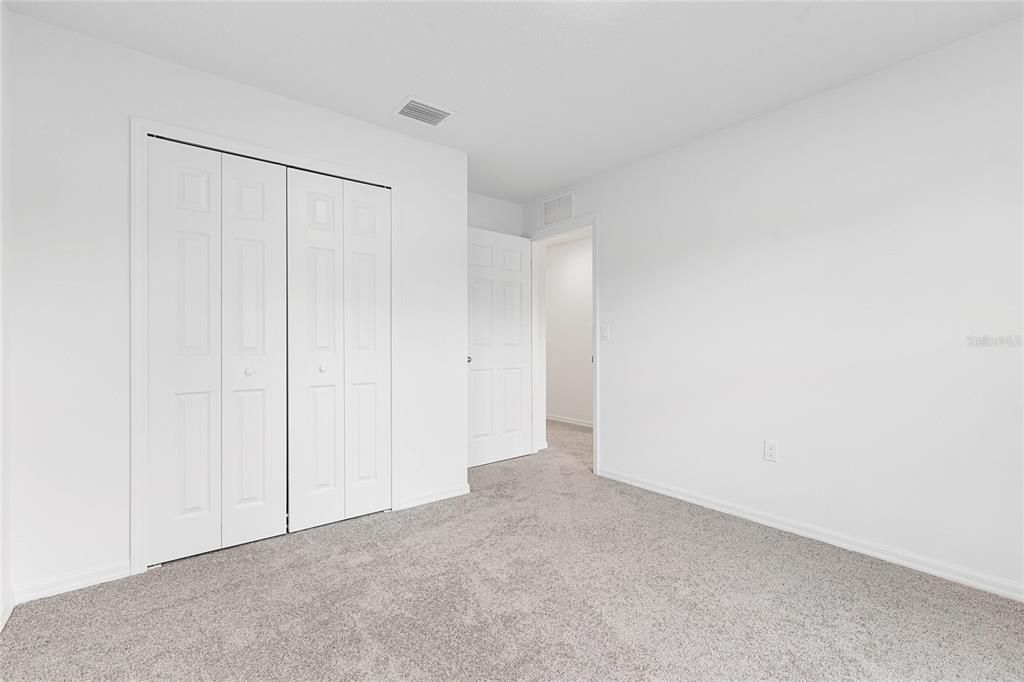 For Rent: $1,950 (4 beds, 2 baths, 1806 Square Feet)