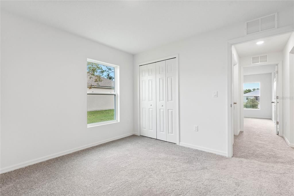 For Rent: $1,950 (4 beds, 2 baths, 1806 Square Feet)