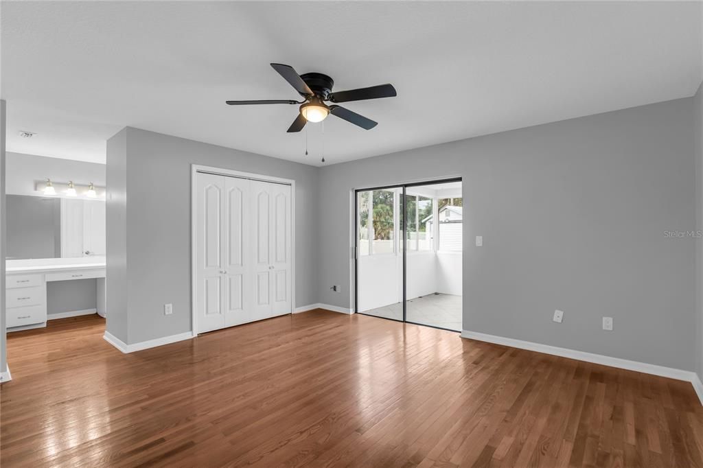 出租: $2,600 (3 贝兹, 2 浴室, 1324 平方英尺)