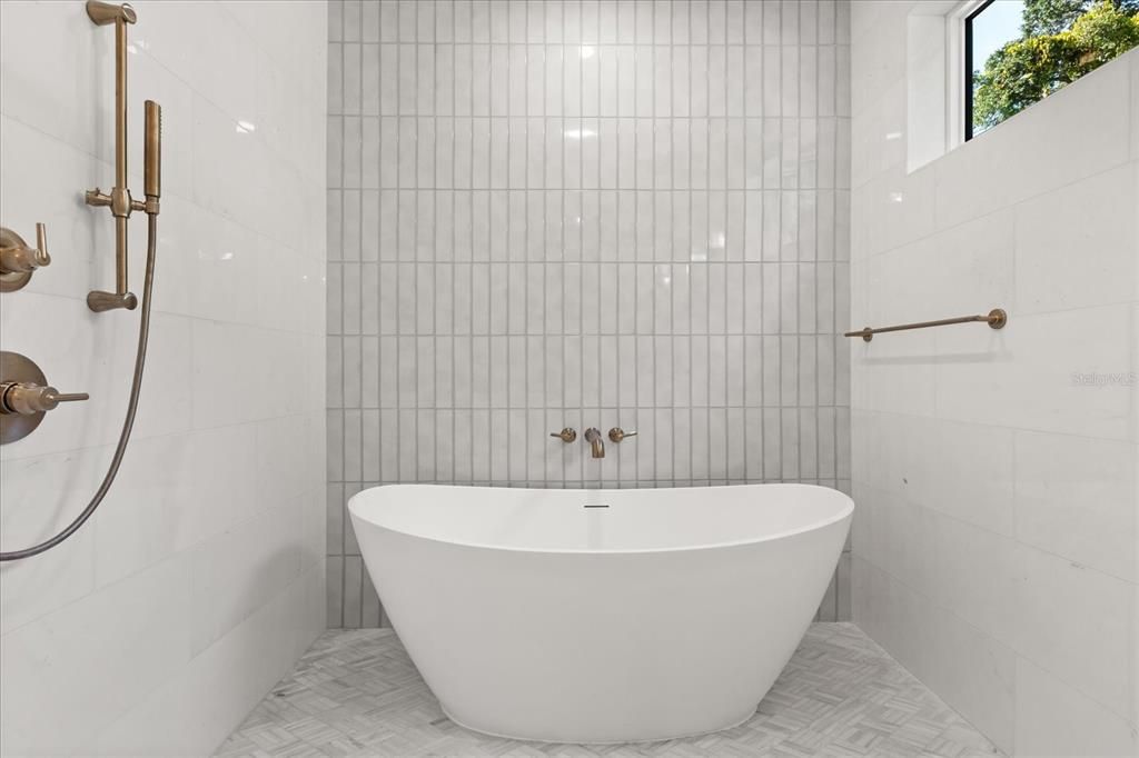 На продажу: $1,050,000 (3 спален, 3 ванн, 2950 Квадратных фут)