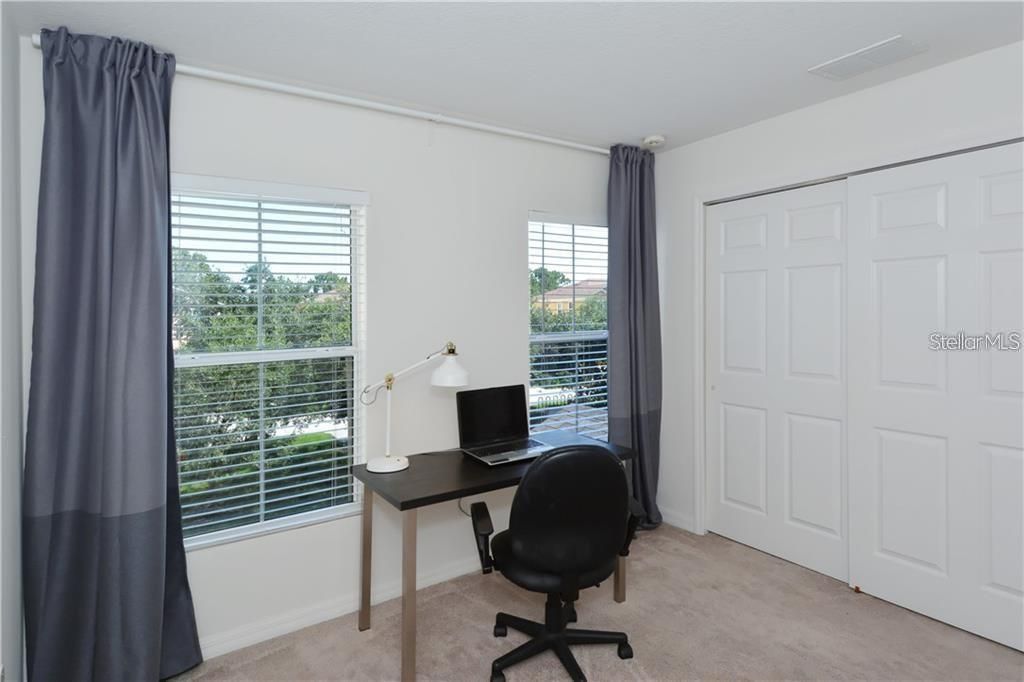 For Rent: $2,000 (2 beds, 2 baths, 1064 Square Feet)