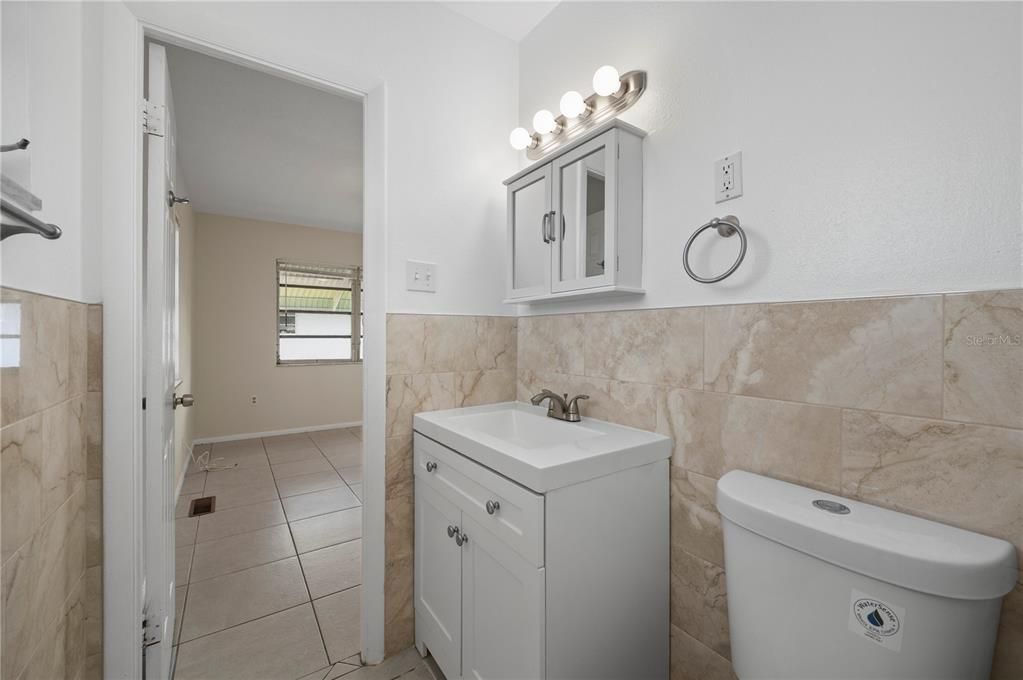 На продажу: $210,000 (3 спален, 1 ванн, 1267 Квадратных фут)