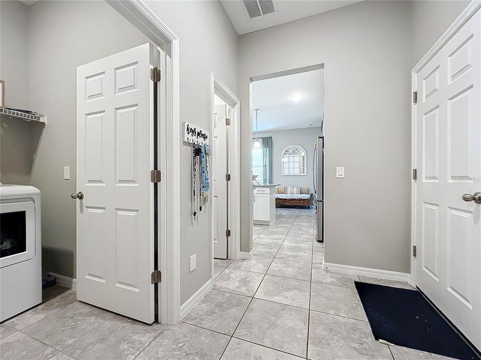 待售: $475,000 (4 贝兹, 2 浴室, 2482 平方英尺)