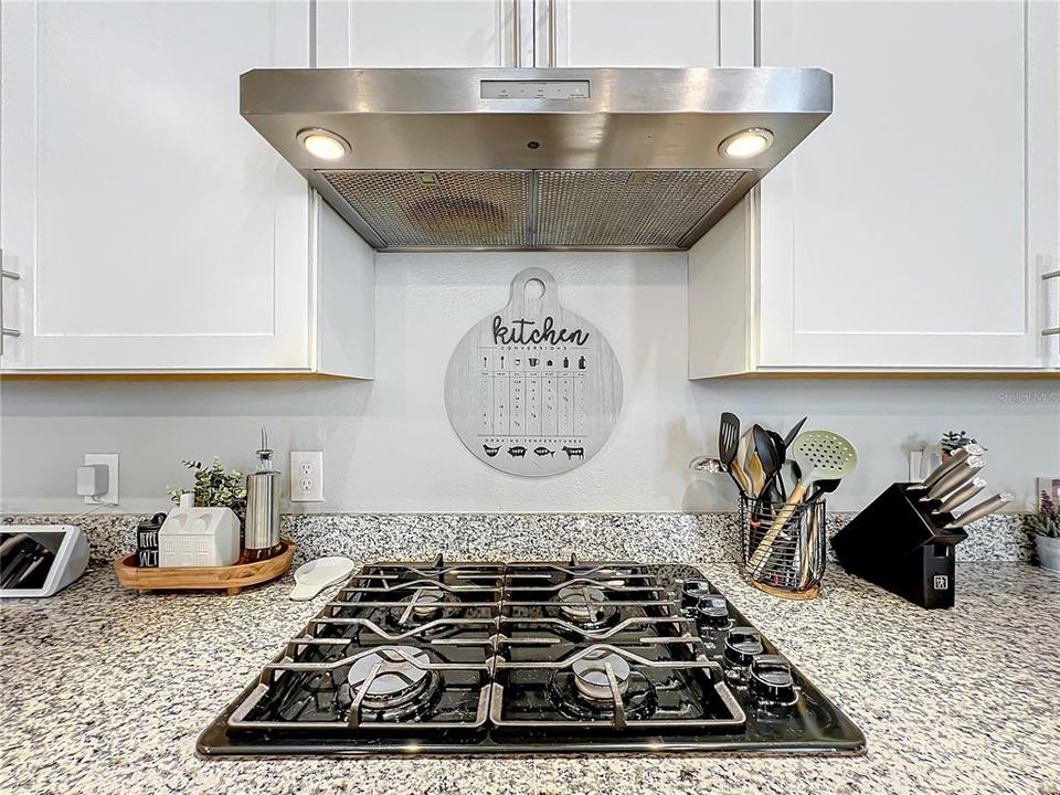 待售: $475,000 (4 贝兹, 2 浴室, 2482 平方英尺)