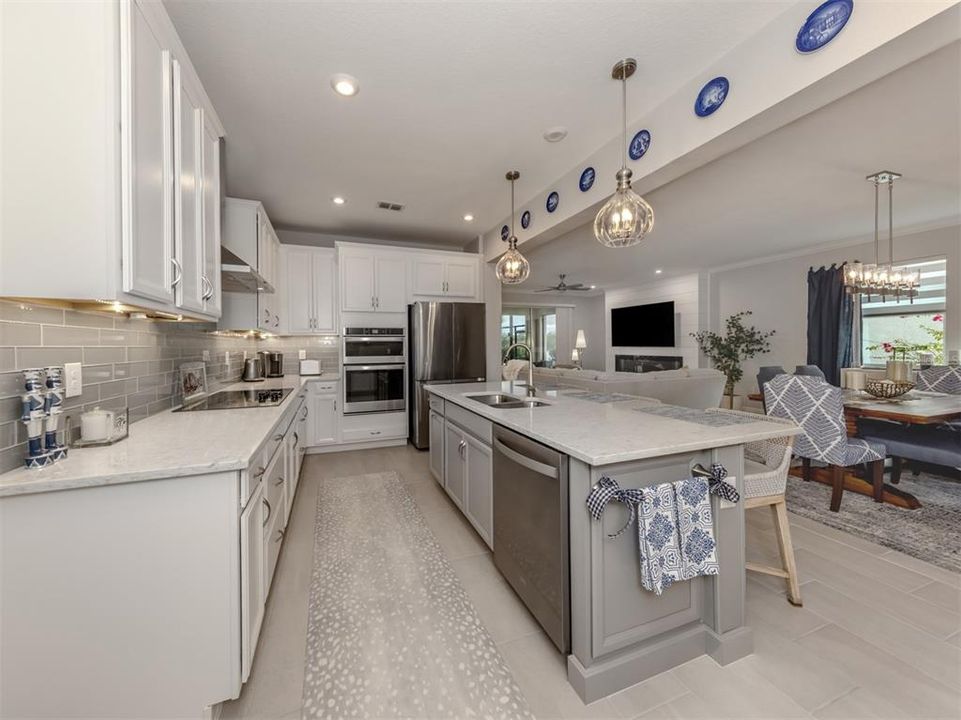 待售: $564,000 (3 贝兹, 2 浴室, 2182 平方英尺)