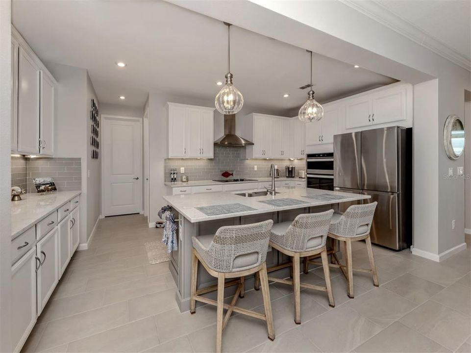 待售: $564,000 (3 贝兹, 2 浴室, 2182 平方英尺)