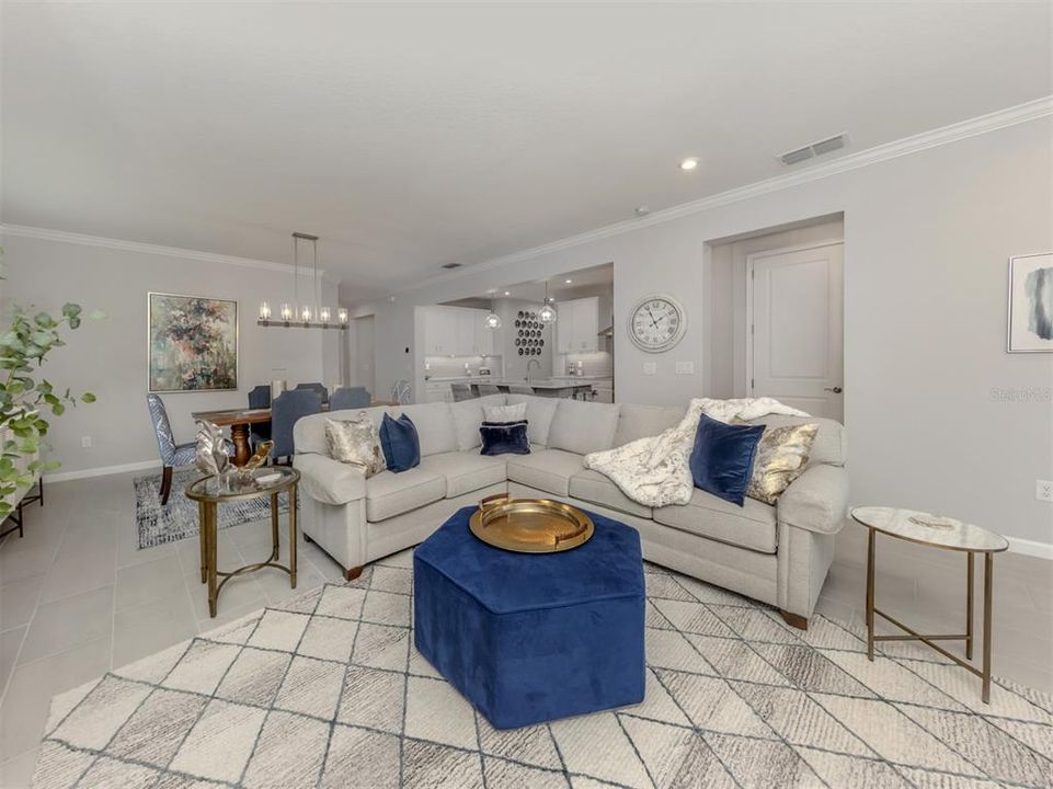 待售: $564,000 (3 贝兹, 2 浴室, 2182 平方英尺)