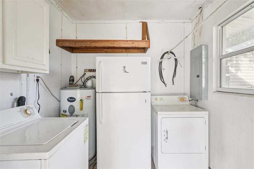 待售: $240,000 (3 贝兹, 2 浴室, 1352 平方英尺)