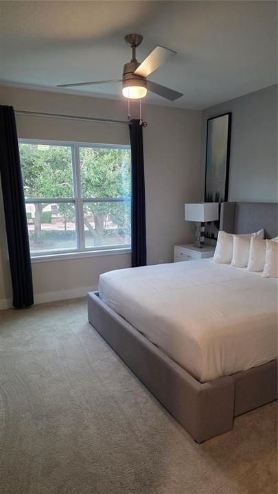 For Sale: $550,000 (3 beds, 2 baths, 1708 Square Feet)