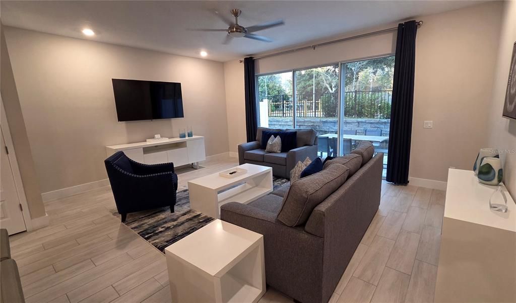 For Sale: $550,000 (3 beds, 2 baths, 1708 Square Feet)