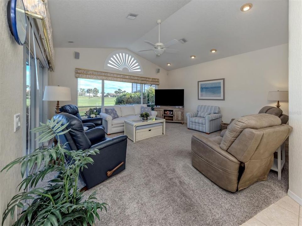 На продажу: $549,000 (3 спален, 2 ванн, 2248 Квадратных фут)