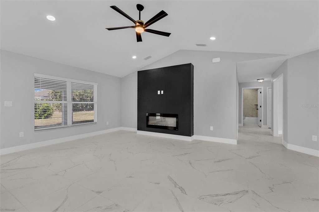 For Sale: $365,000 (4 beds, 2 baths, 2247 Square Feet)