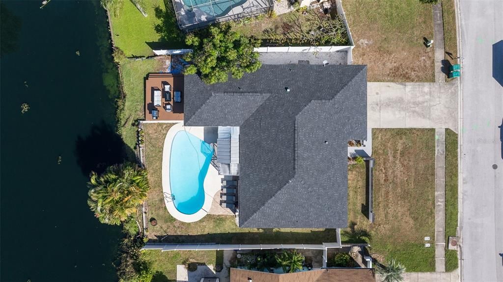 For Sale: $729,999 (4 beds, 2 baths, 1927 Square Feet)