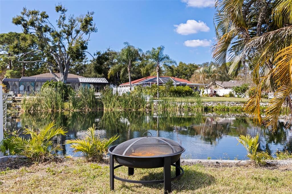 For Sale: $729,999 (4 beds, 2 baths, 1927 Square Feet)