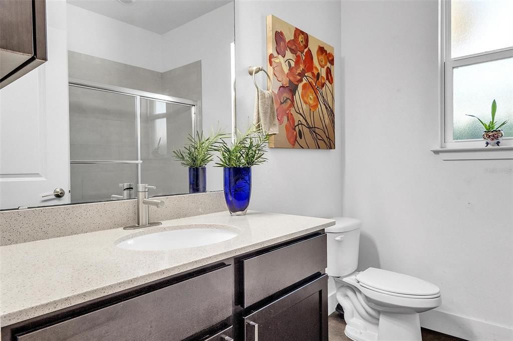 待售: $350,000 (3 贝兹, 2 浴室, 1675 平方英尺)