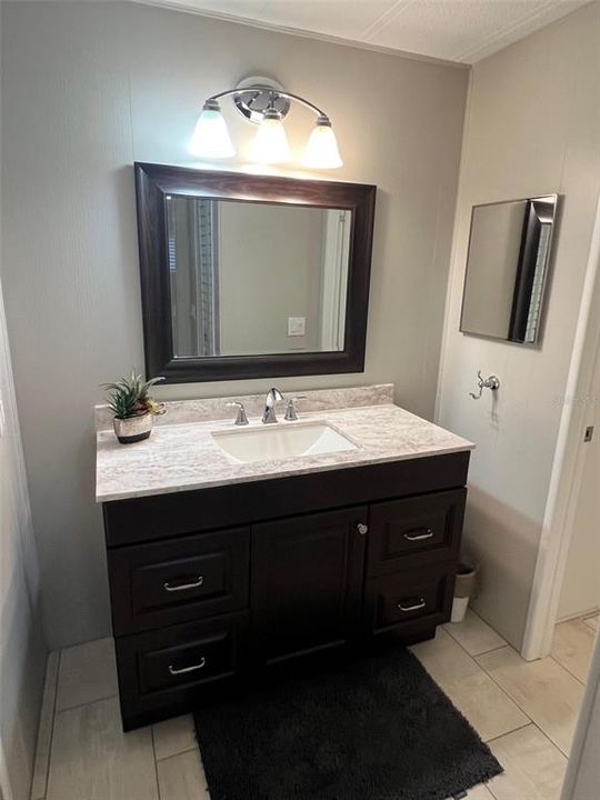 For Sale: $134,500 (2 beds, 2 baths, 1056 Square Feet)