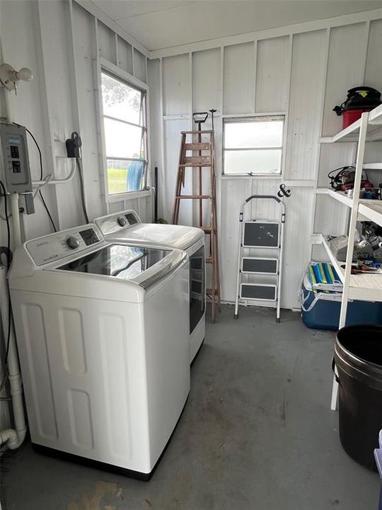 For Sale: $134,500 (2 beds, 2 baths, 1056 Square Feet)