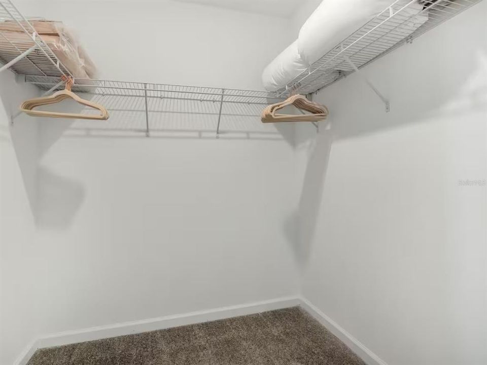 出租: $2,200 (2 贝兹, 2 浴室, 1388 平方英尺)