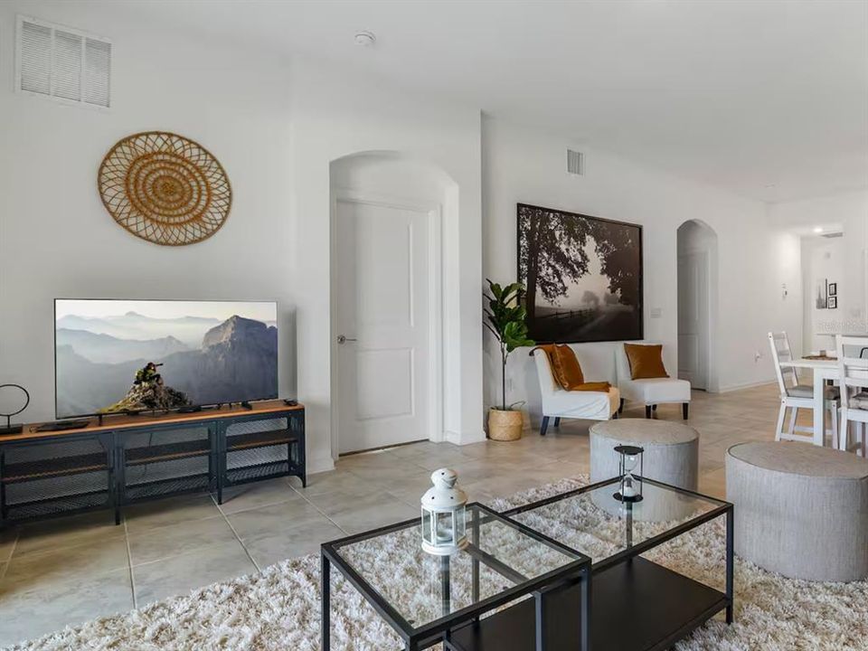 出租: $2,200 (2 贝兹, 2 浴室, 1388 平方英尺)