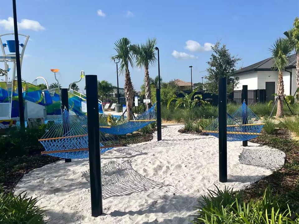 出租: $2,200 (2 贝兹, 2 浴室, 1388 平方英尺)