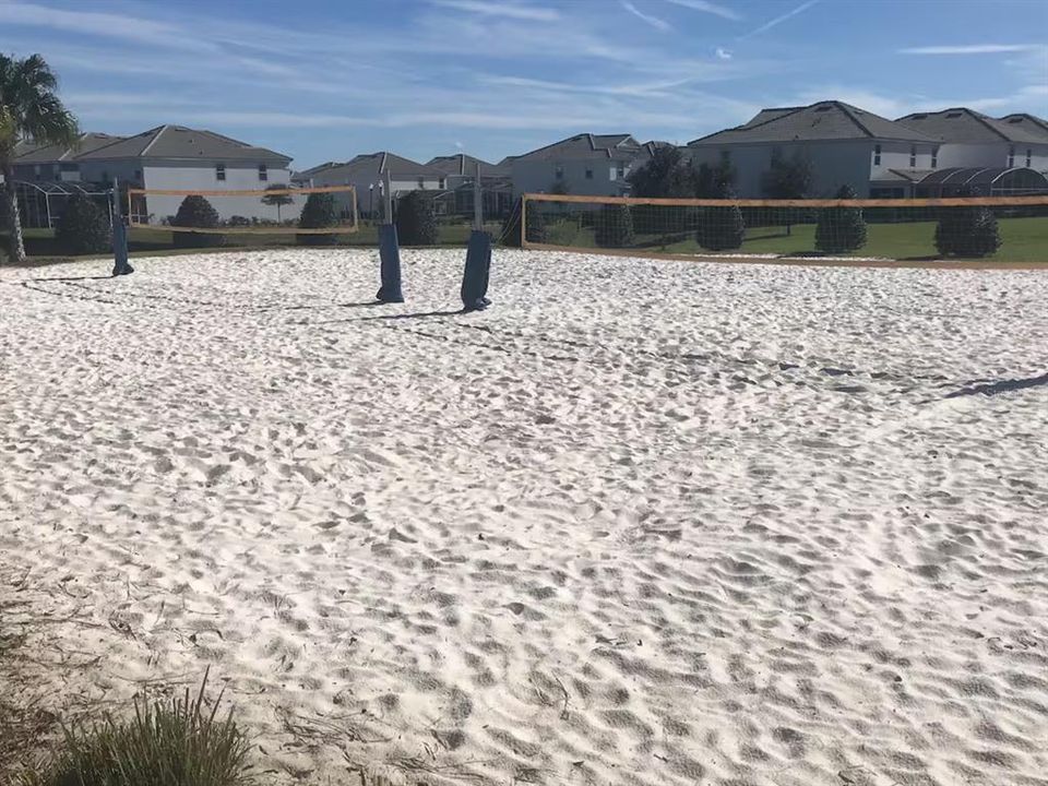 出租: $2,200 (2 贝兹, 2 浴室, 1388 平方英尺)