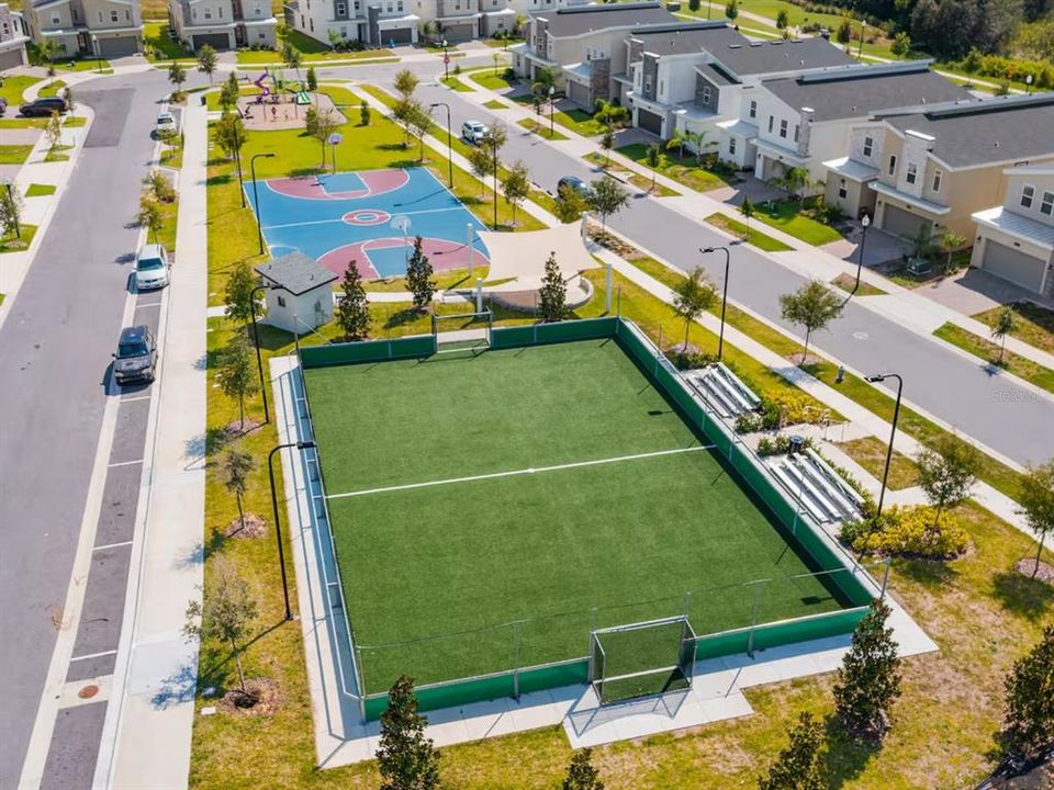 出租: $2,200 (2 贝兹, 2 浴室, 1388 平方英尺)