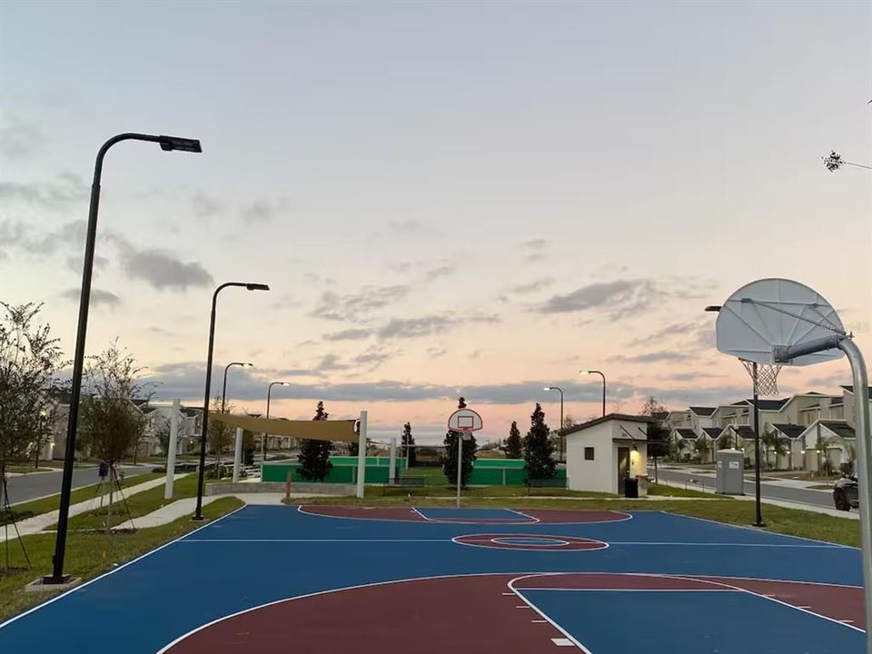 出租: $2,200 (2 贝兹, 2 浴室, 1388 平方英尺)