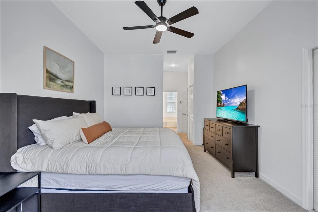 For Sale: $575,000 (4 beds, 3 baths, 2428 Square Feet)