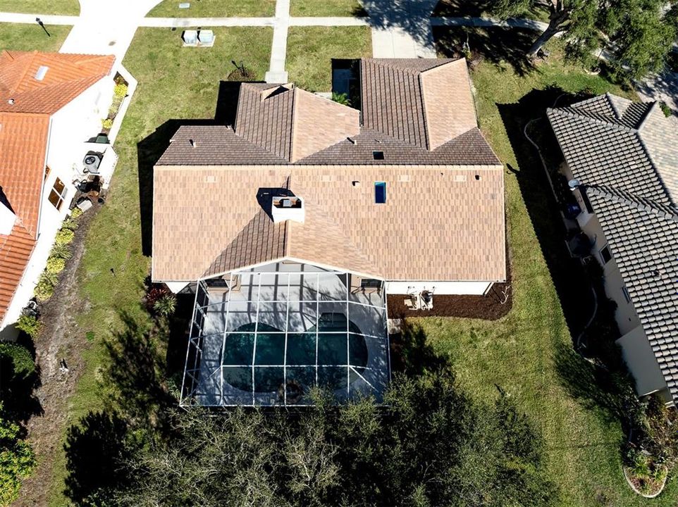 En Venta: $549,000 (3 camas, 2 baños, 1935 Pies cuadrados)