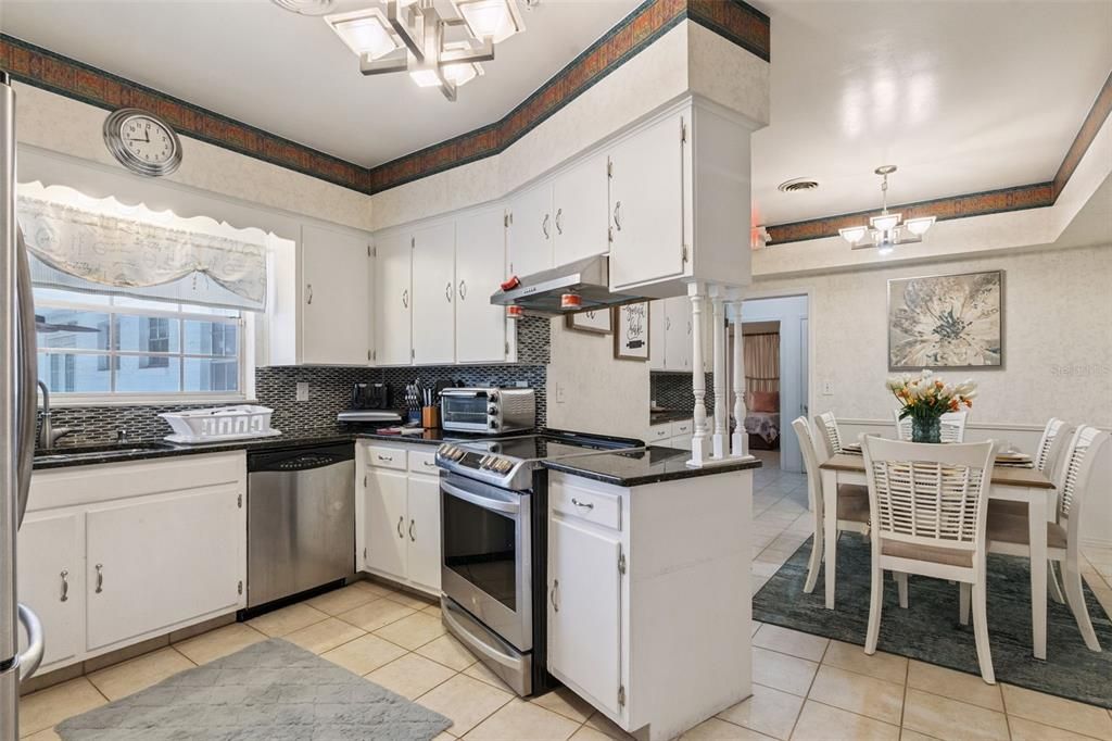 На продажу: $827,000 (0 спален, 0 ванн, 2786 Квадратных фут)