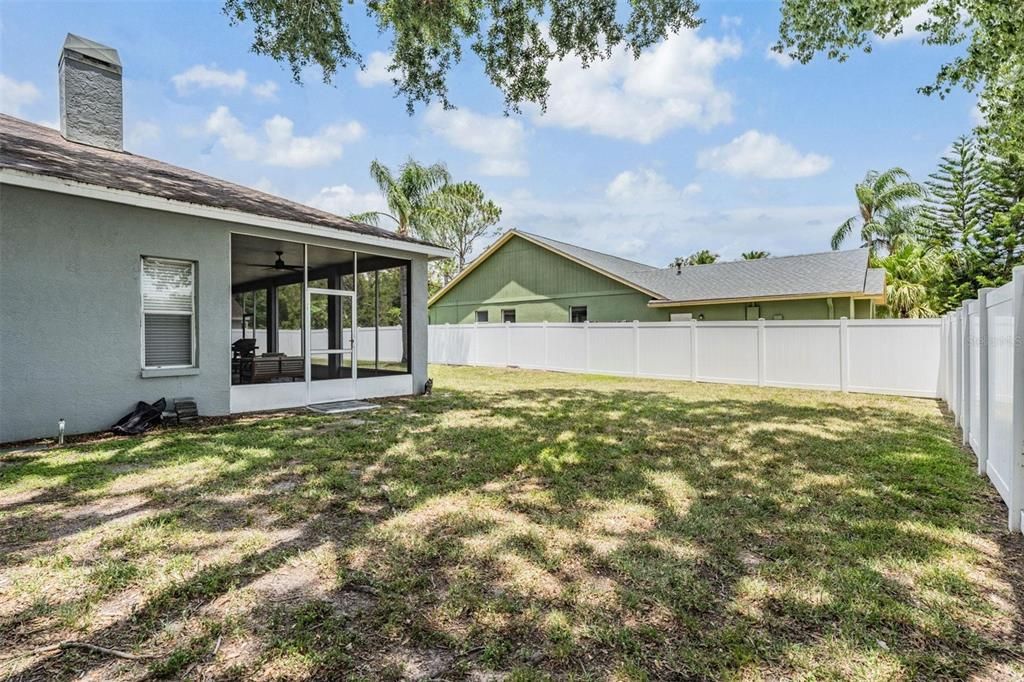 出租: $3,200 (3 贝兹, 2 浴室, 1975 平方英尺)