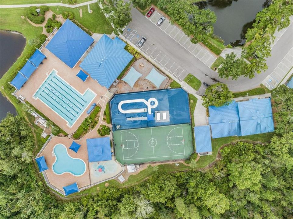 出租: $3,200 (3 贝兹, 2 浴室, 1975 平方英尺)